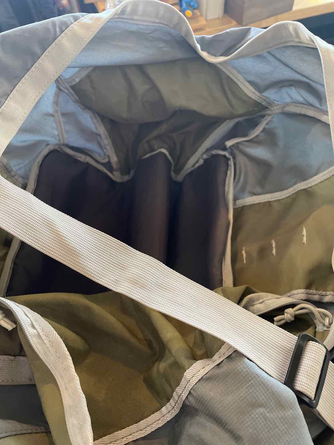 Kelty Travel Bag