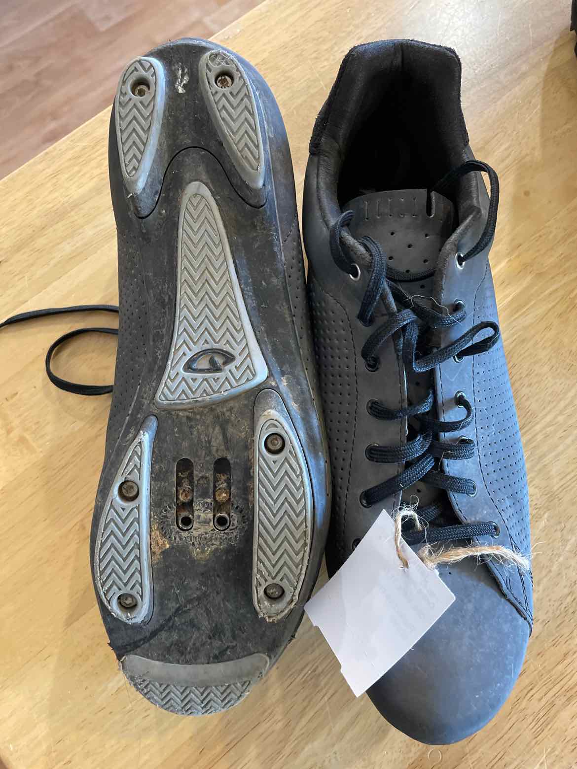 Giro Mens 11 Cycling Shoes
