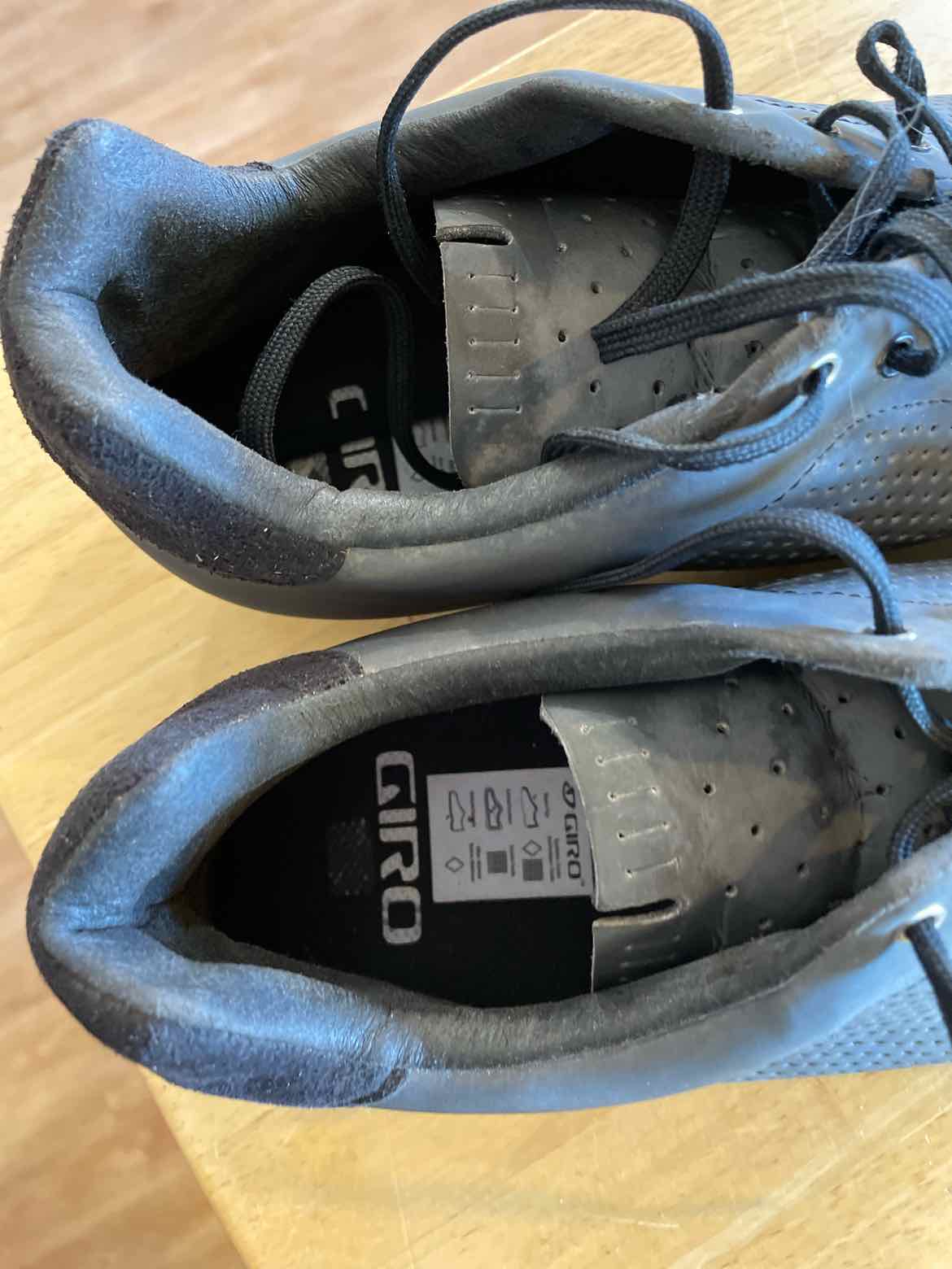 Giro Mens 11 Cycling Shoes