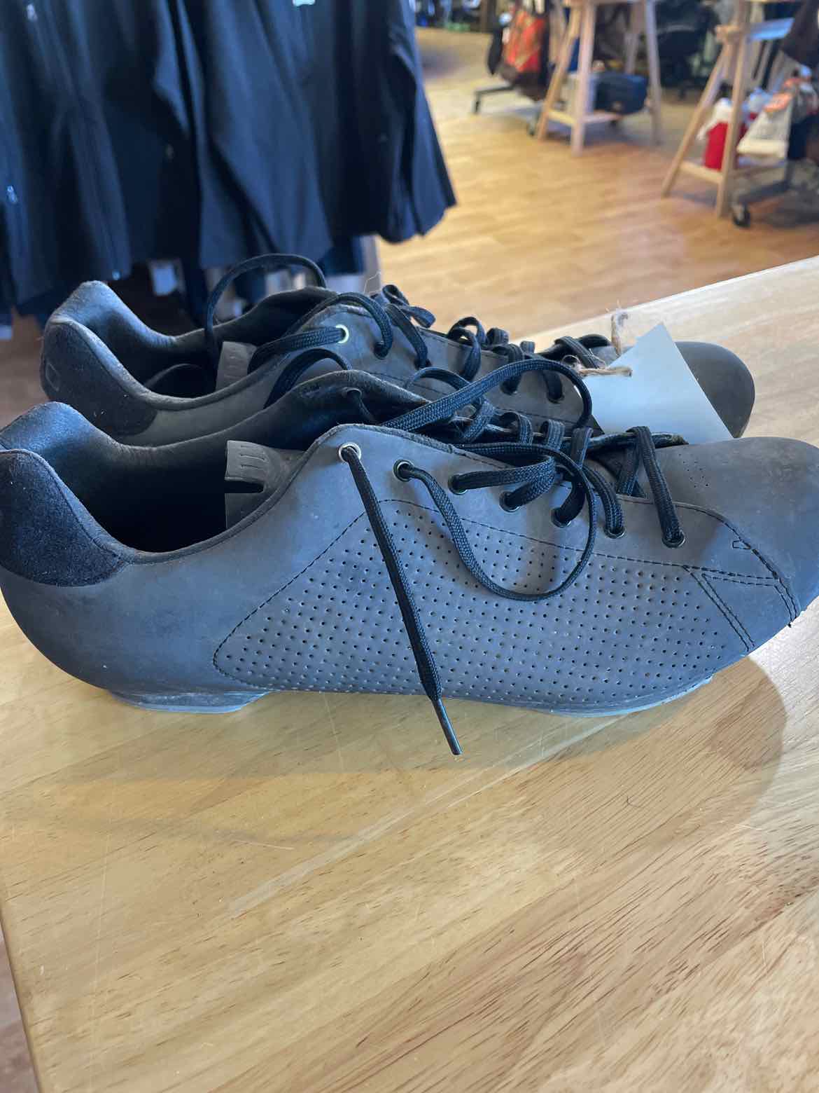 Giro Mens 11 Cycling Shoes