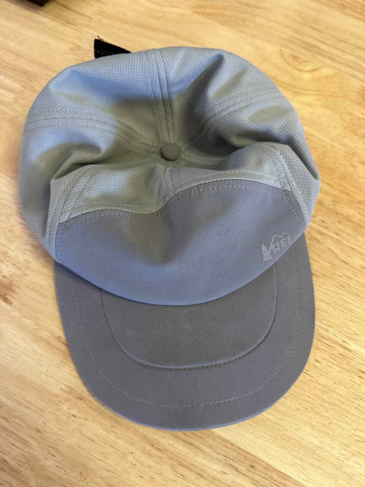 REI Hat