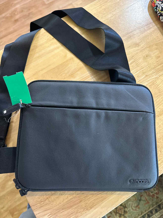 Incase Travel Bag