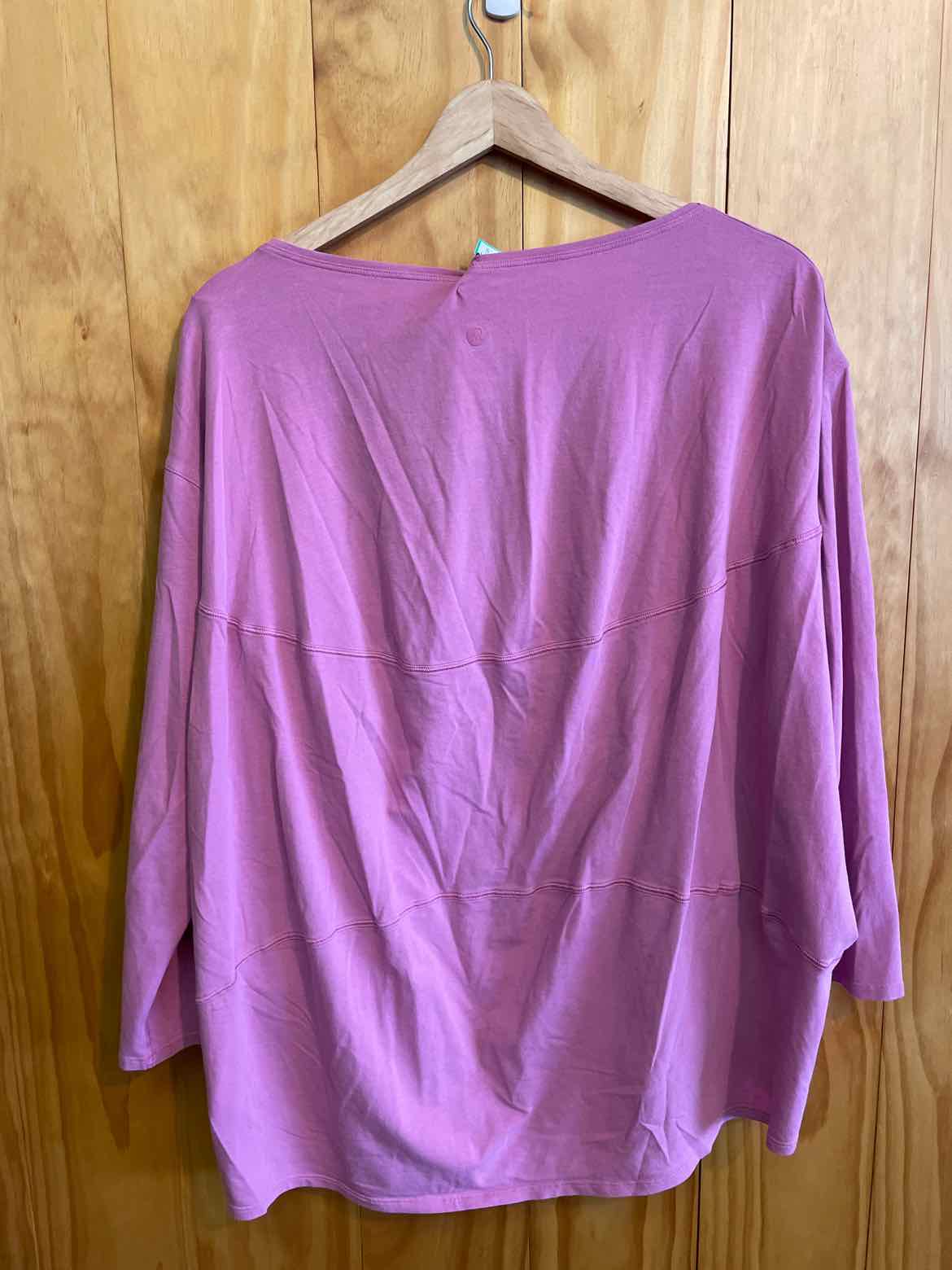 Lululemon Pink Women's Long Sleeve Shirt