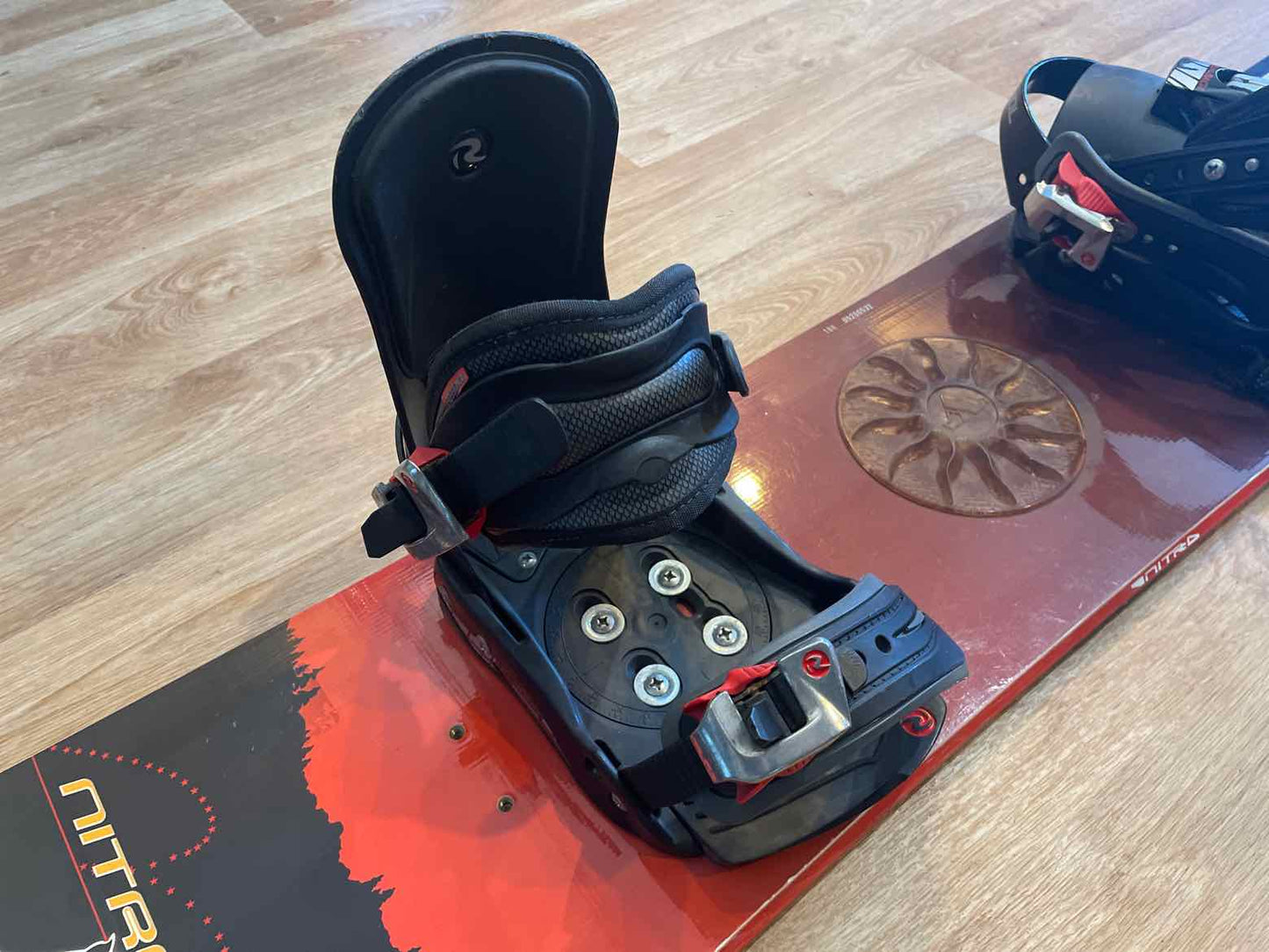Nitro 147cm Snowboard