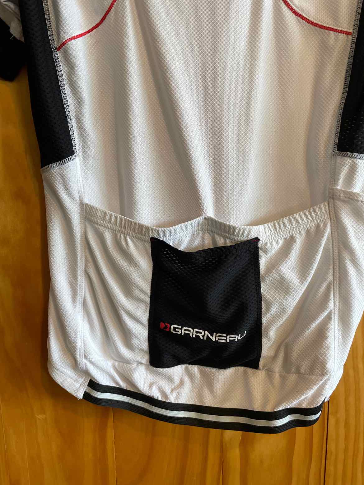 Louis Garneau Mens Medium Cycling Clothing
